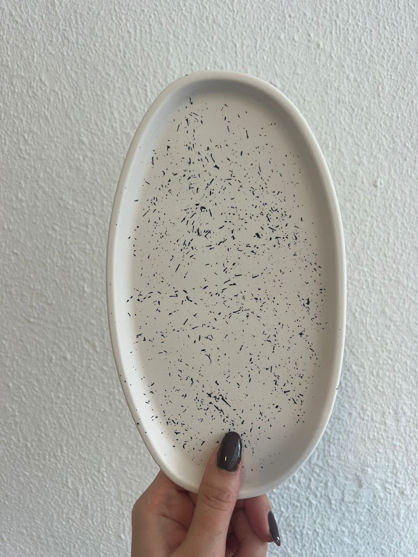 Speckles Oval plateau